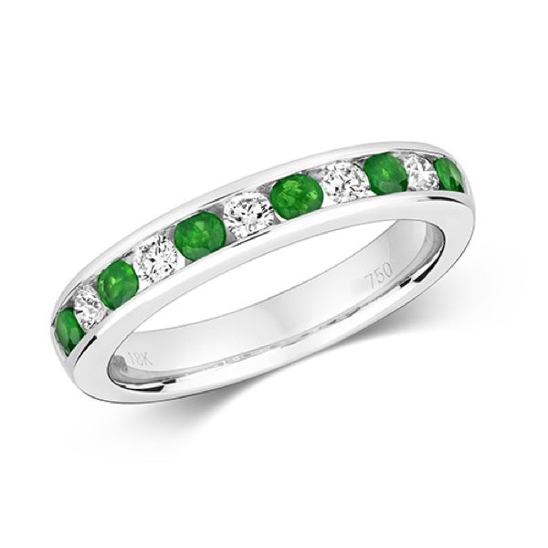 9ct Gold Emerald And Diamond Ring