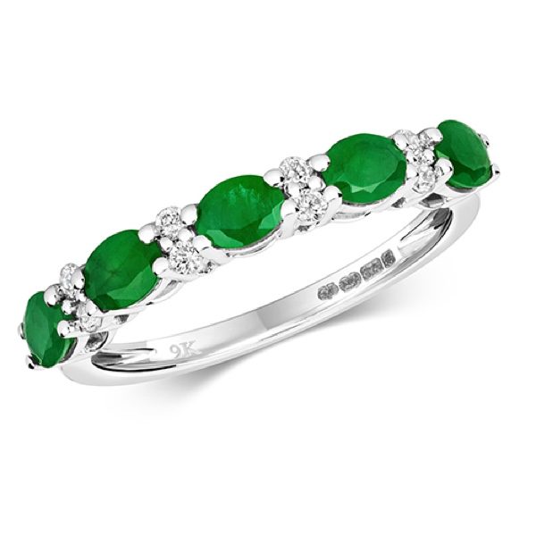 9ct Gold Emerald And Diamond Ring
