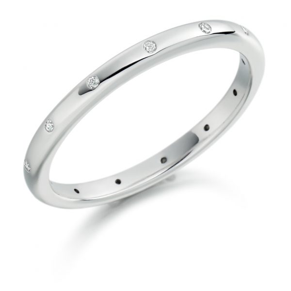 18 carat white gold diamond wedding band