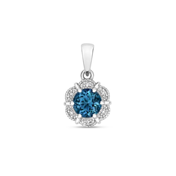 9 carat white gold blue topaz pendant