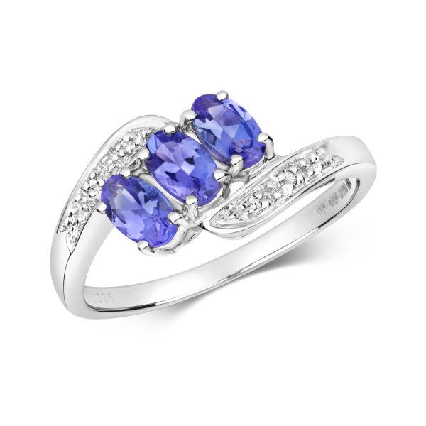 9ct white gold tanzanite diamond ring