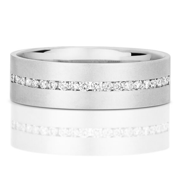 9 carat white gold diamond ring