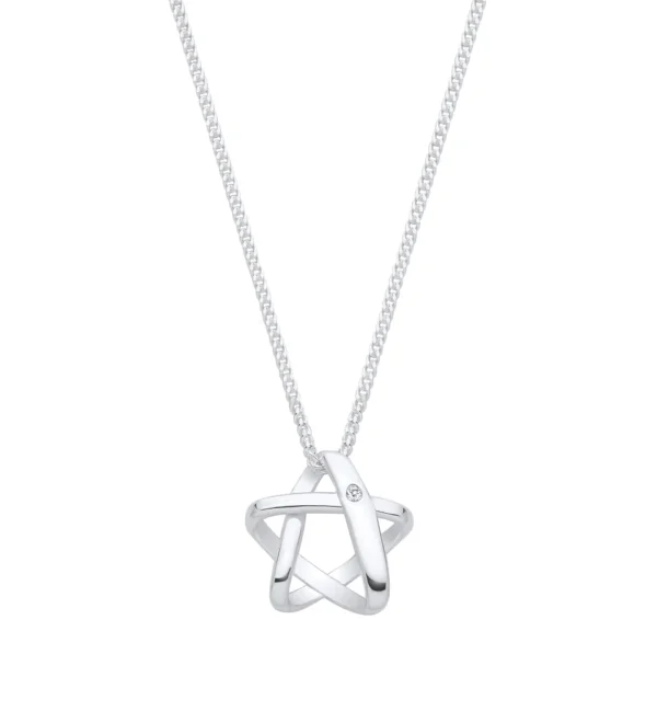 Silver open 3d star pendant with chain.