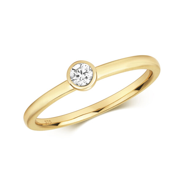 9 carat yellow gold diamond solitaire ring