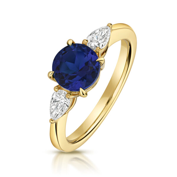 9 carat yelow gold lab grown diamond and sapphire ring