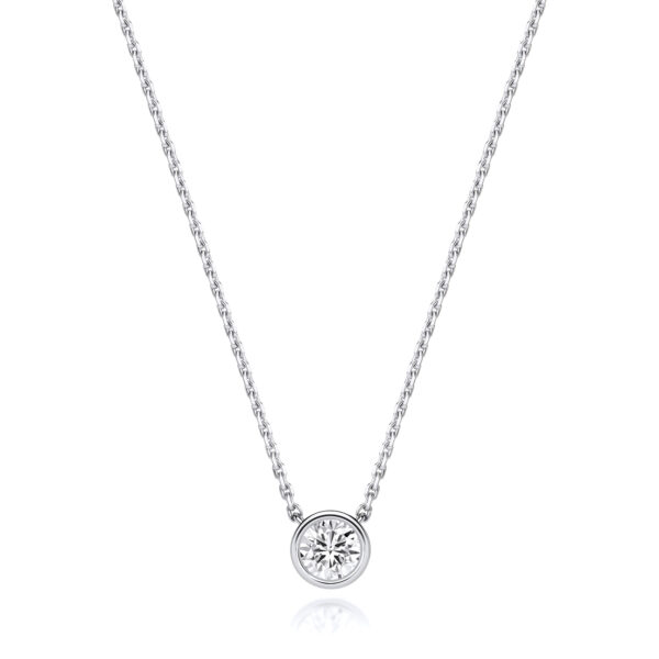 18 carat white gold pendant and chain