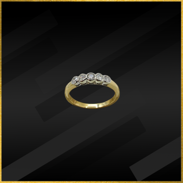 9 carat yellow gold diamond ring